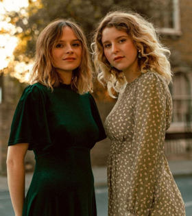 Gabrielle Aplin & Hannah Grace Release Christmas EP DECEMBER  Image