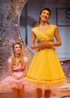 Review: THE MARVELOUS WONDERETTES, Upstairs at The Gatehouse Image