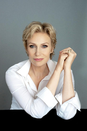 BWW Interviews: JANE LYNCH, Coming to Ridgefield Playhouse Image