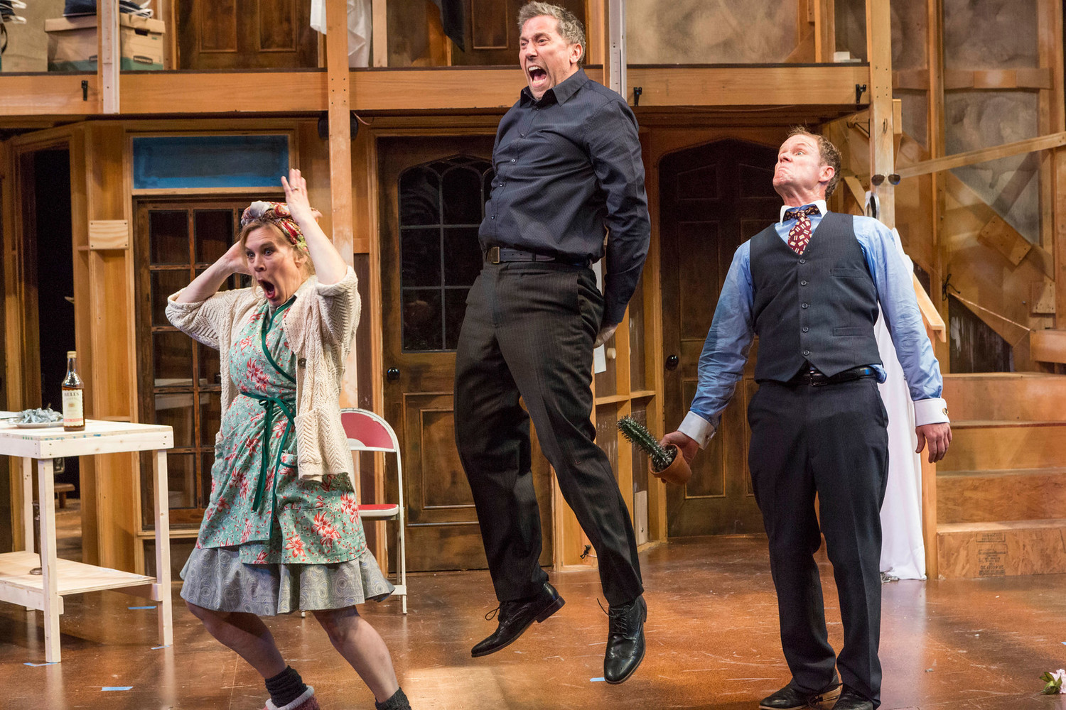Review: NOISES OFF at Indiana Repertory Theatre 