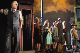 Review: AN INSPECTOR CALLS Offers an Episode of The Twilight Zone Wrapped in an Agatha Christie Mystery Image