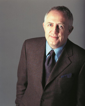 Grammy Winner Bramwell Tovey Joins the Rhode Island Philharmonic Orchestra & Music School as Artistic Advisor Image