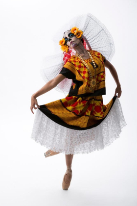 Review: True Love Survives After Death in DIA DE LOS MUERTOS Image