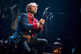 Review: Vive LES MISERABLES! - Nick Cartell Brings It Home! 