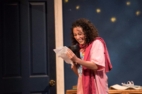 Review: THE SMARTEST GIRL IN THE WORLD at Imagination Stage Image