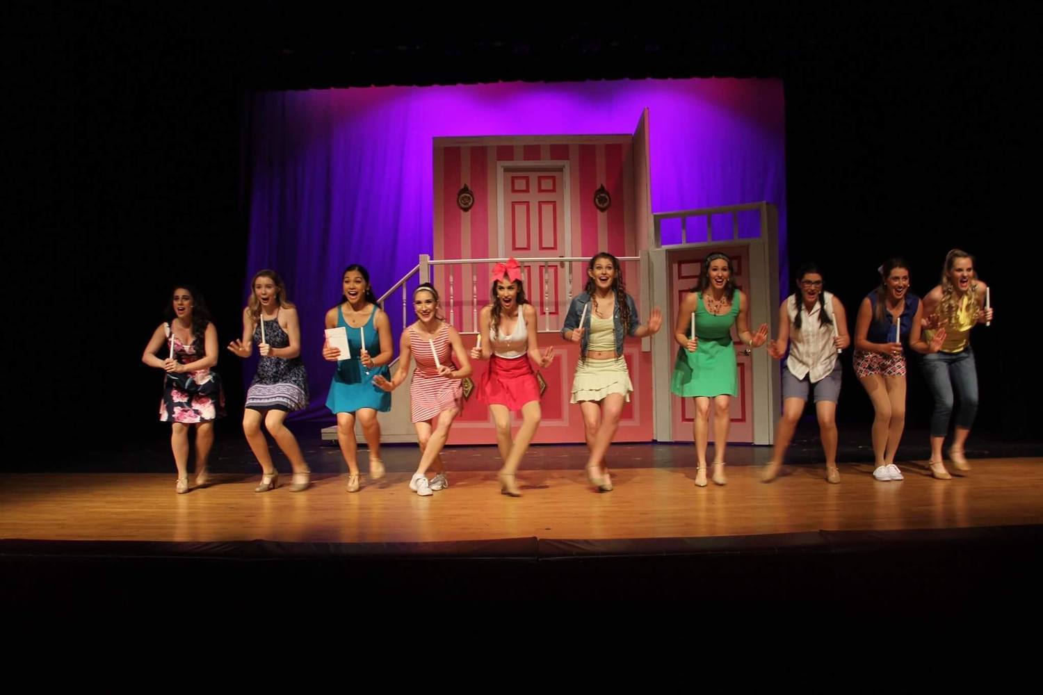 Review: LEGALLY BLONDE THE MUSICAL is an Outstanding Production at New Tampa Players 