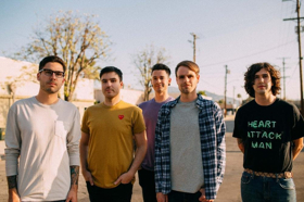 Real Friends Release New Single FROM THE OUTSIDE 