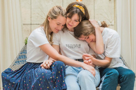 EDINBURGH 2018: BWW Q&A - Di and Viv and Rose Image
