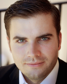 Andrew Surrena Steps in for David Guzman in LA TRAVIATA at Sarasota Opera Image