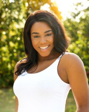 Interview: Nia Holloway of THE LION KING at Robinson Performance Hall Image