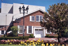 Paper Mill Playhouse Elects Seven New Trustees to Not-For-Profit Theater's Board Image