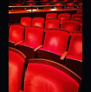 Feature: FOR THE LOVE OF THEATRE! Valentine's Day Is On The Mainstage Image