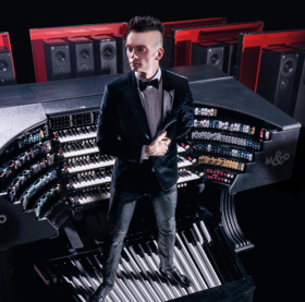 Cameron Carpenter Comes to Poway OnStage Image