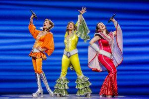 Review: MAMMA MIA! at Stadthalle Wien 