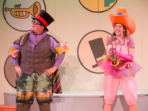 Review: ELEPHANT & PIGGIE'S at the Indiana Repertory Theatre Provides a Great Intro to Theatre Image