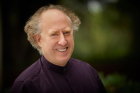 LA Chamber Orchestra Presents World Premiere Of James Newton Howard's Cello Work; Kahane Conducts Image