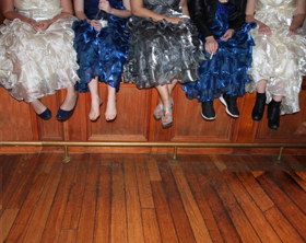 FIVE WOMEN WEARING THE SAME DRESS Comes to Alexander Upstairs Image