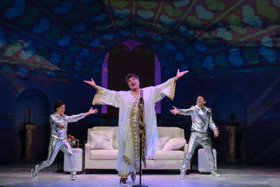 Review: Bryan Batt Gives Heavenly Performance in AN ACT OF GOD at Le Petit Theatre du Vieux Carre  Image