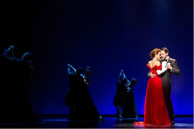 Review Roundup: What Did The Critics Think Of PRETTY WOMAN In Chicago; Updating Live! Image