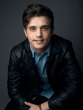 Broadway's Andy Mientus Pens New Book Series THE BACKSTAGERS Image