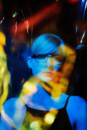 Kelly Moran Shares New Video for WATER MUSIC from ULTRAVIOLET  Image