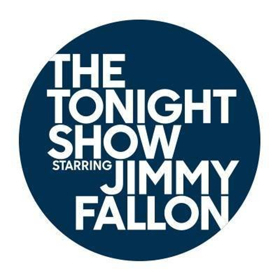 WATCH: Kelly Clarkson & Jimmy Fallon Sing Hilarious Google Translate Lyrics On TONIGHT SHOW 