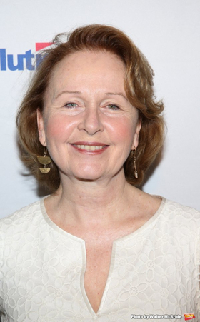 Kate Burton, Constance Wu, and More Join Benoist and Flockhart in Reading of TERMS OF ENDEARMENT  Image