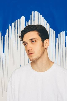 Lauv Releases Brand New Single CHASING FIRE, Follow Up To Platinum Hit I LIKE ME BETTER 