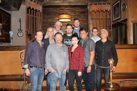 Country Star Josh Gracin Partners With 117 Management, Reviver Records Image