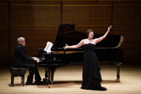 Review: La Divina ANTONACCI Takes New York (Again) for City Opera Recital at Zankel Hall 