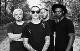 Alt Rock Band MKNLY Release New Single WHEN I'M LONELY Image