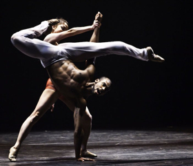 Complexions Contemporary Ballet Returns To Detroit Music Hall 06/17 