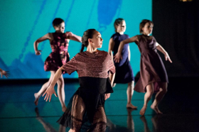 Teresa Fellion Dance Presents The World Premiere Of Rose Walk Green Ice At Danspace Project 
