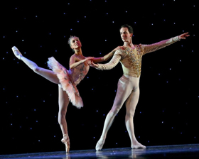 Review: THE NUTCRACKER Brings Traditional Holiday Cheer at the Oncenter Crouse Hinds Theater Image