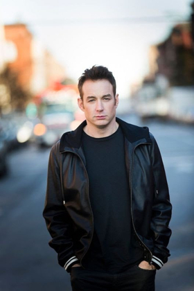 Stephen Costello Makes Back-to-Back Leading Role Debuts Image