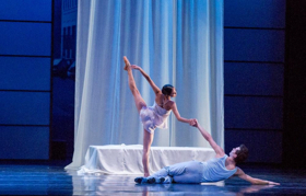 Review: The Joffrey Ballet Presents ROMEO & JULIET with an Incredibly Beautiful Modern Take on Society vs. the Individual  Image