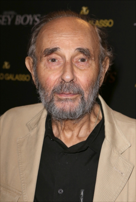 Stanley Donen, Director and Choreographer of Movie Musicals, Has Died at 94 