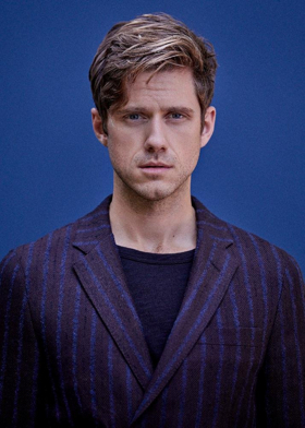 Aaron Tveit Brings Solo Cabaret Show to Memorial Theatre in San Francisco 