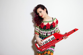 Rachael Sage To Join Synth-Pop Icon Howard Jones For U.S. Tour 