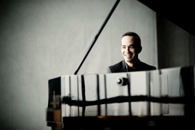 Pianist Barnatan and Conductor Lehninger Perform 5 Beethoven Concertos with the PSO Image