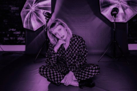 Lizzy Farrall Shares New Songs and Music Video For BARBADOS Image