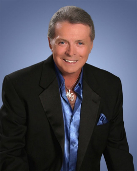 Country Icon Mickey Gilley Recovering After Automobile Rollover 