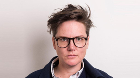Hannah Gadsby Makes New York Debut with NANETTE Image