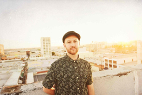 Matt Simons Releases New Single WE CAN DO BETTER Image