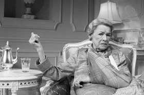 Review Roundup: The Critics Weigh-In on THREE TALL WOMEN on Broadway! Image