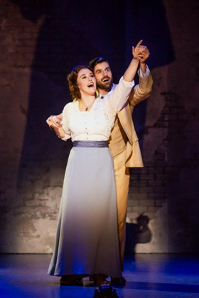 Review:  FINDING NEVERLAND at the National Theatre Image