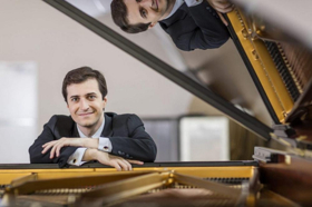 The Lisa Smith Wengler Center for the Arts Presents Kenny Broberg, Piano 