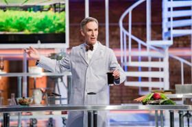 BILL NYE SAVES THE WORLD Returns to Netflix For Third Season This May Image