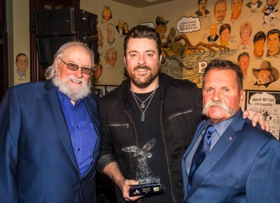 Chris Young Awarded First-Ever 'Charlie Daniels Patriot Award' 