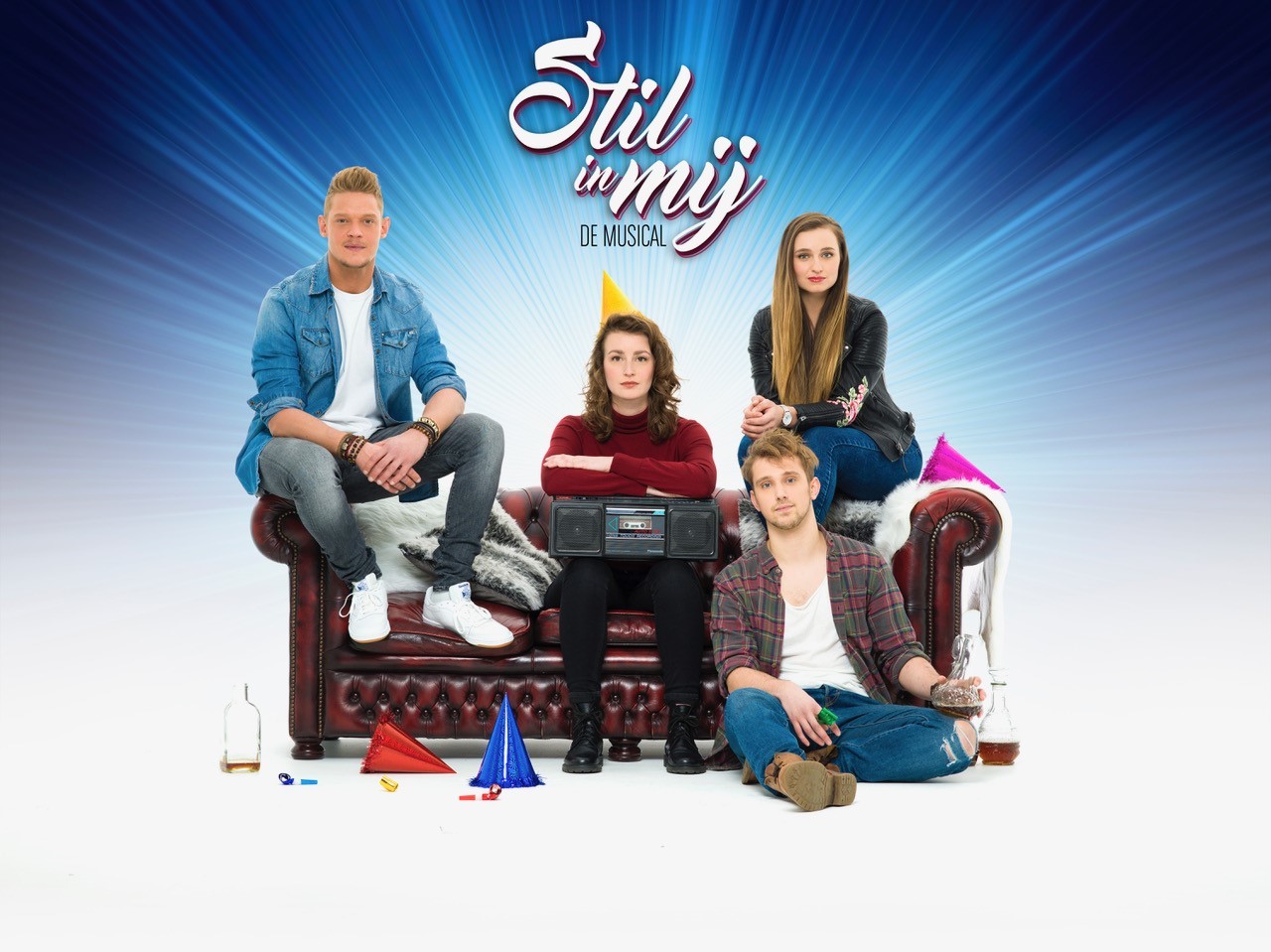 Feature: STIL IN MIJ at Tour: cast presents title song! Take a listen now! 